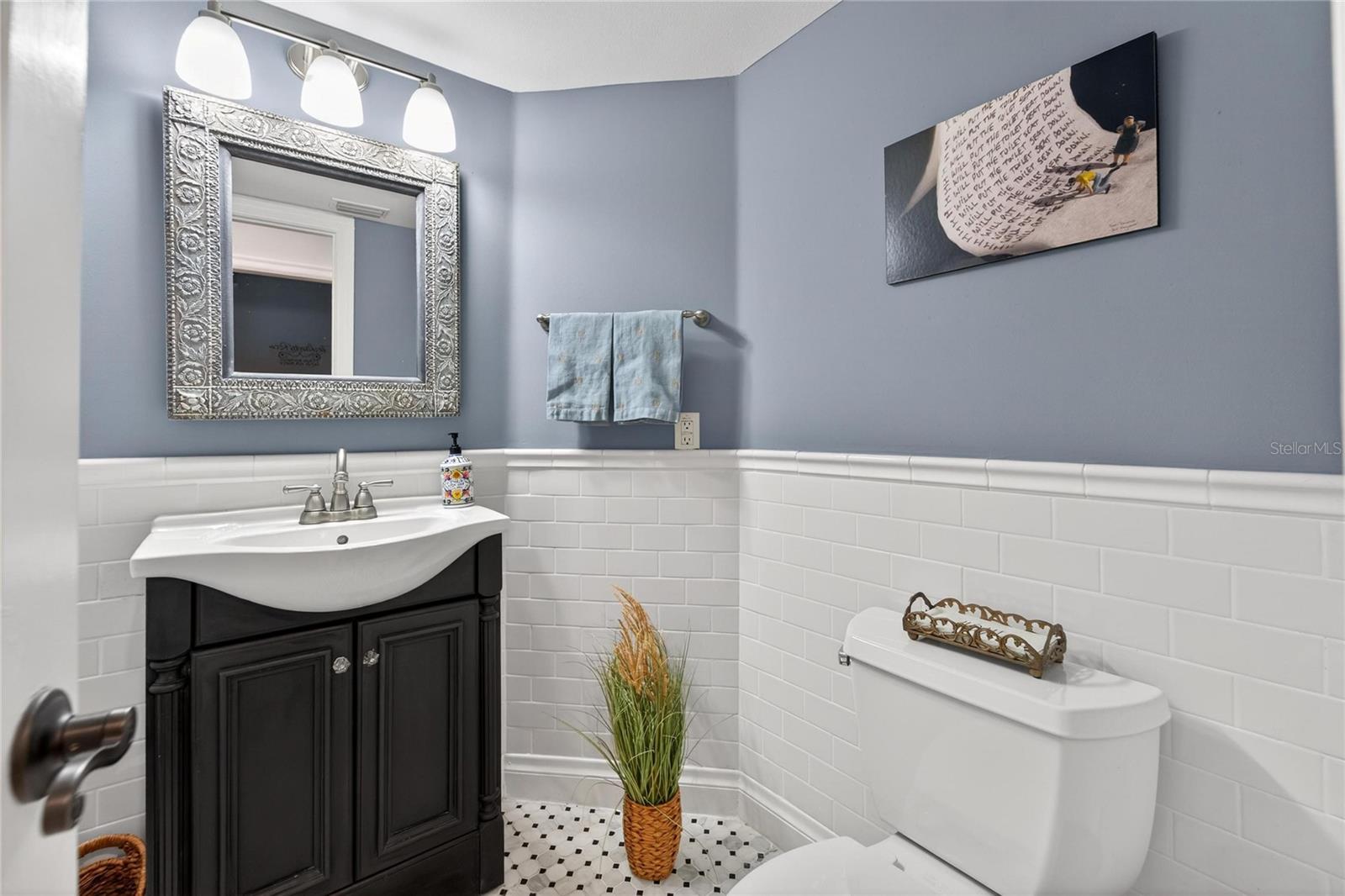 AVILA TWNHMS - Residential