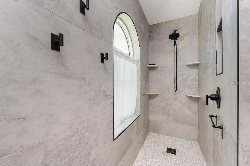 ROTONDA WEST RPB 000 0000 0770 - Residential