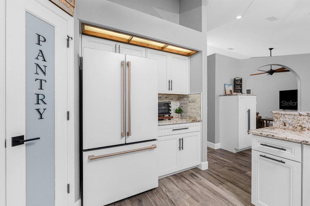 ROTONDA WEST RPB 000 0000 0770 - Residential