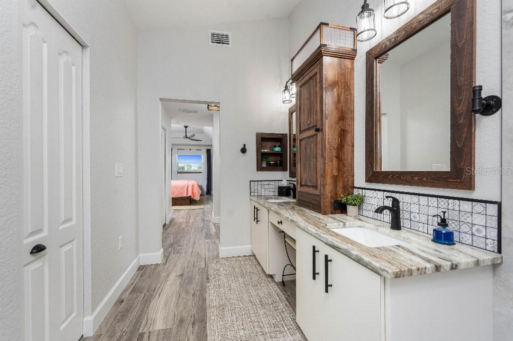 ROTONDA WEST RPB 000 0000 0770 - Residential