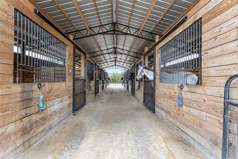 Tiny photo for 16254 NW 165th Street, Williston, FL 32696 (MLS # OM715439)