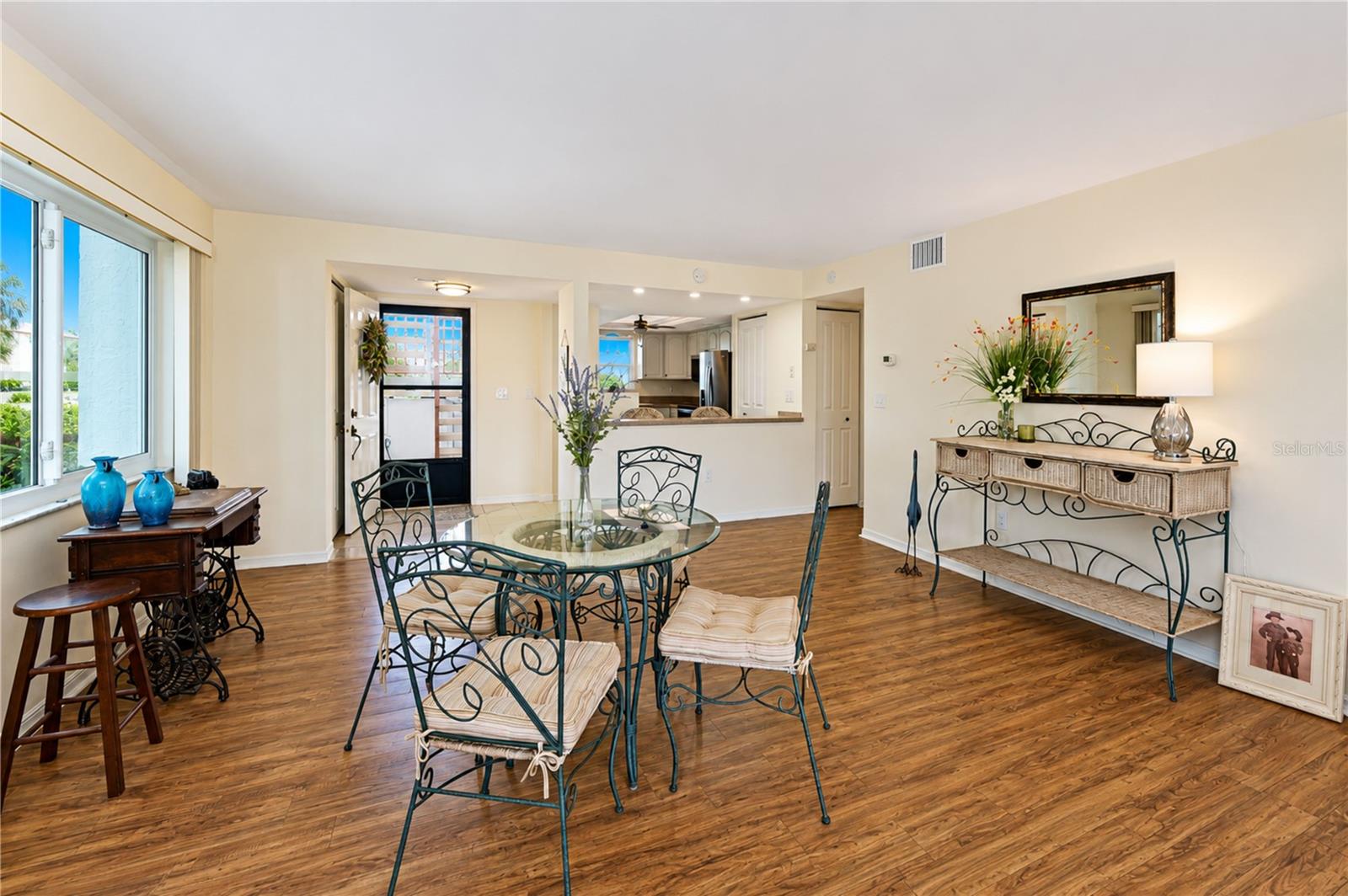 MOUNT VERNON PH 3 - Residential