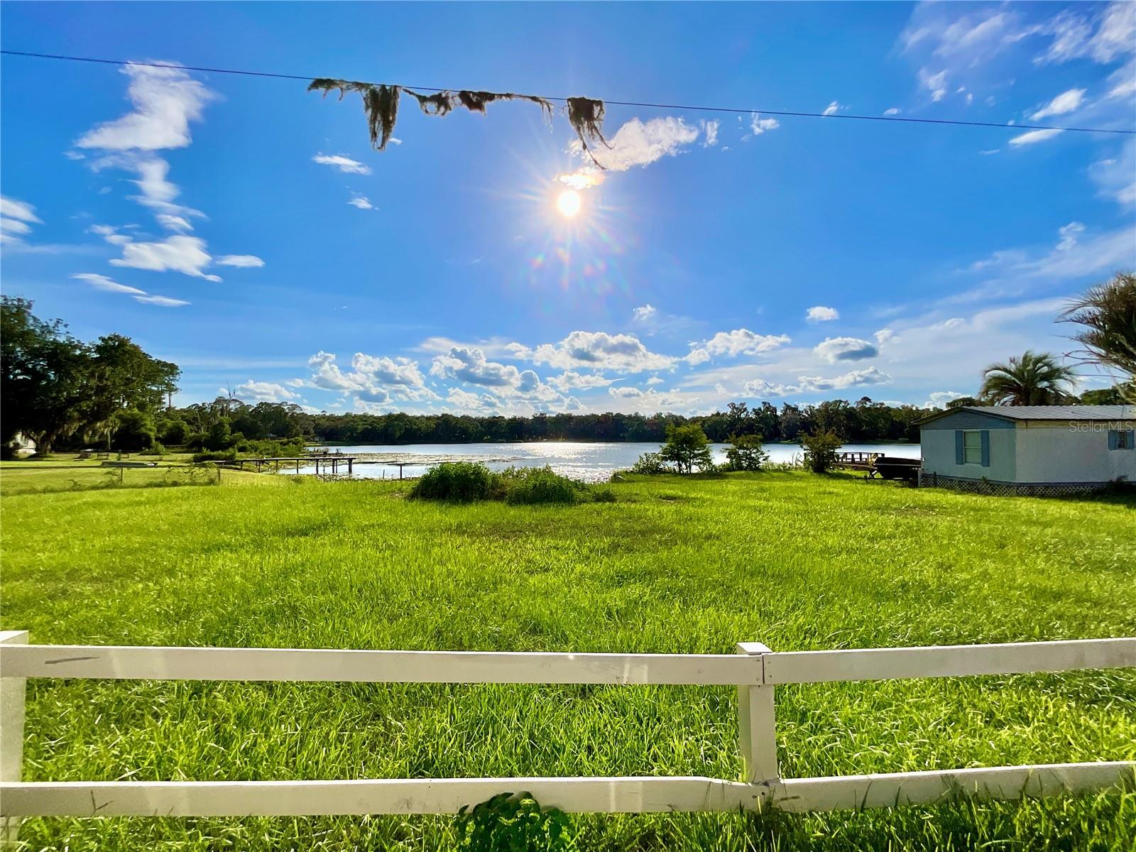 LAKE MCMEEKIN - Residential