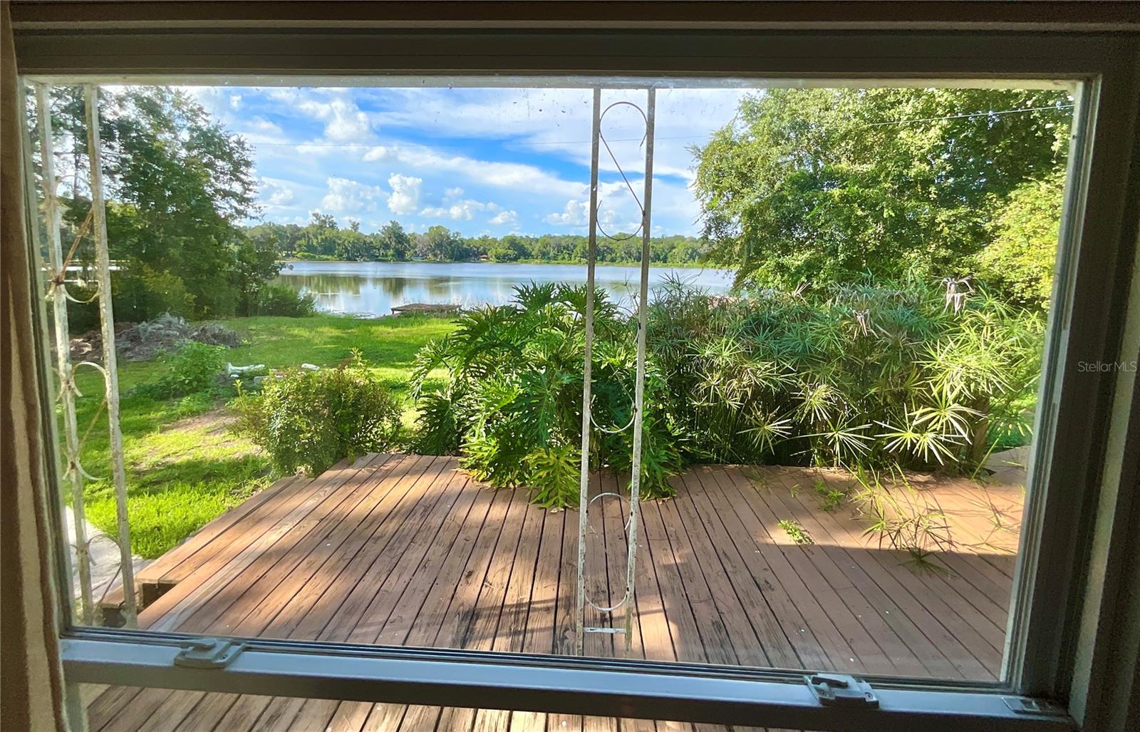 LAKE MCMEEKIN - Residential