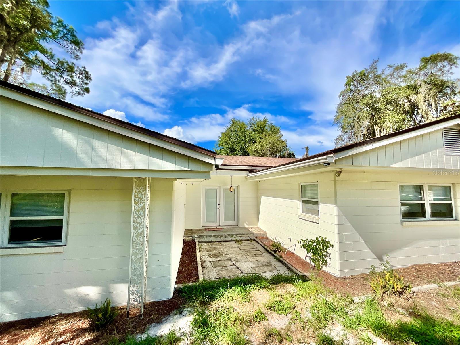 LAKE MCMEEKIN - Residential