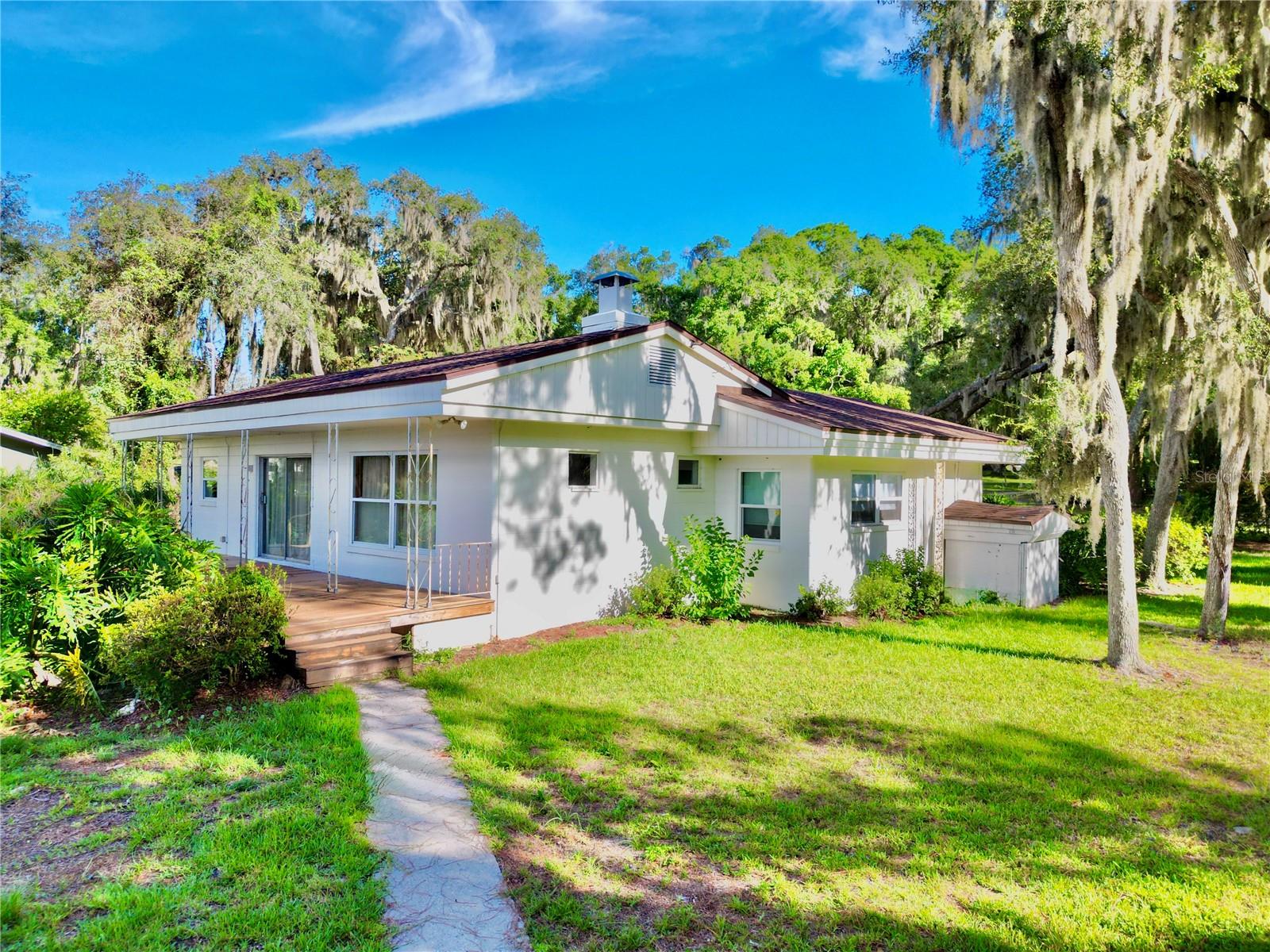 LAKE MCMEEKIN - Residential