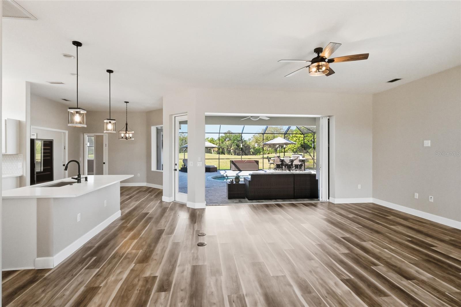 PLANTERS MANOR AT GREENFIELD PLNT III-A - Residential