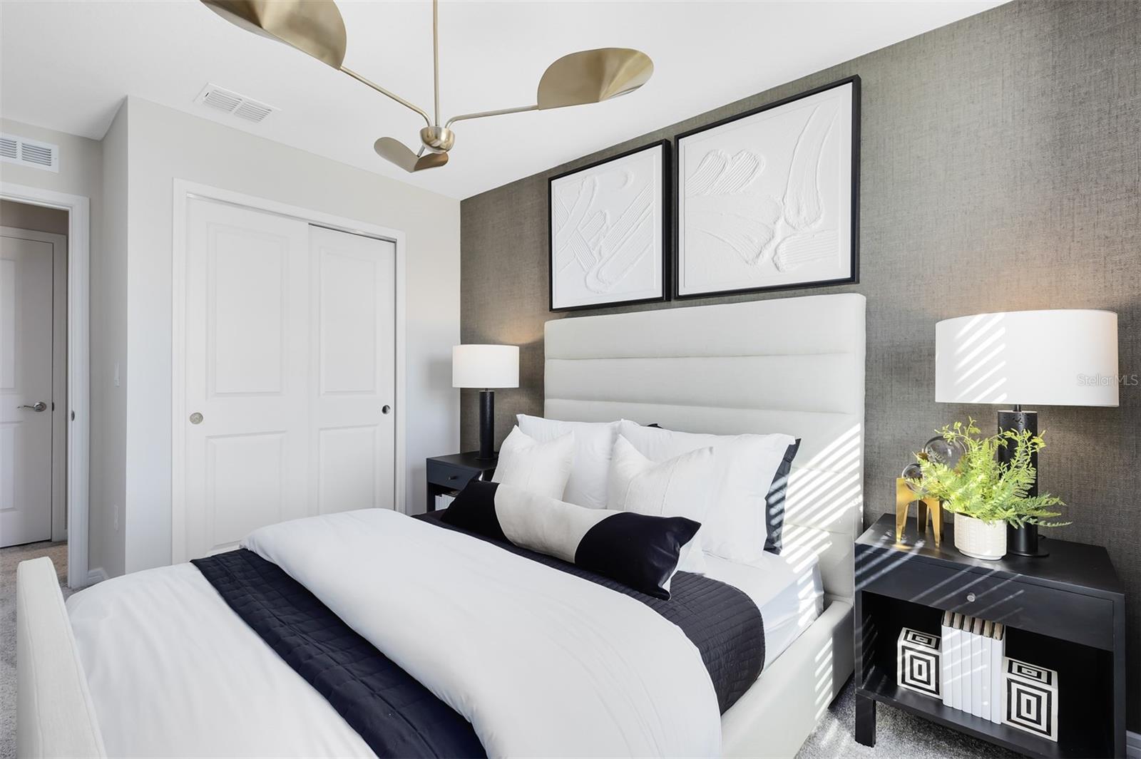 THE COVE AT NONA SOUND - Residential