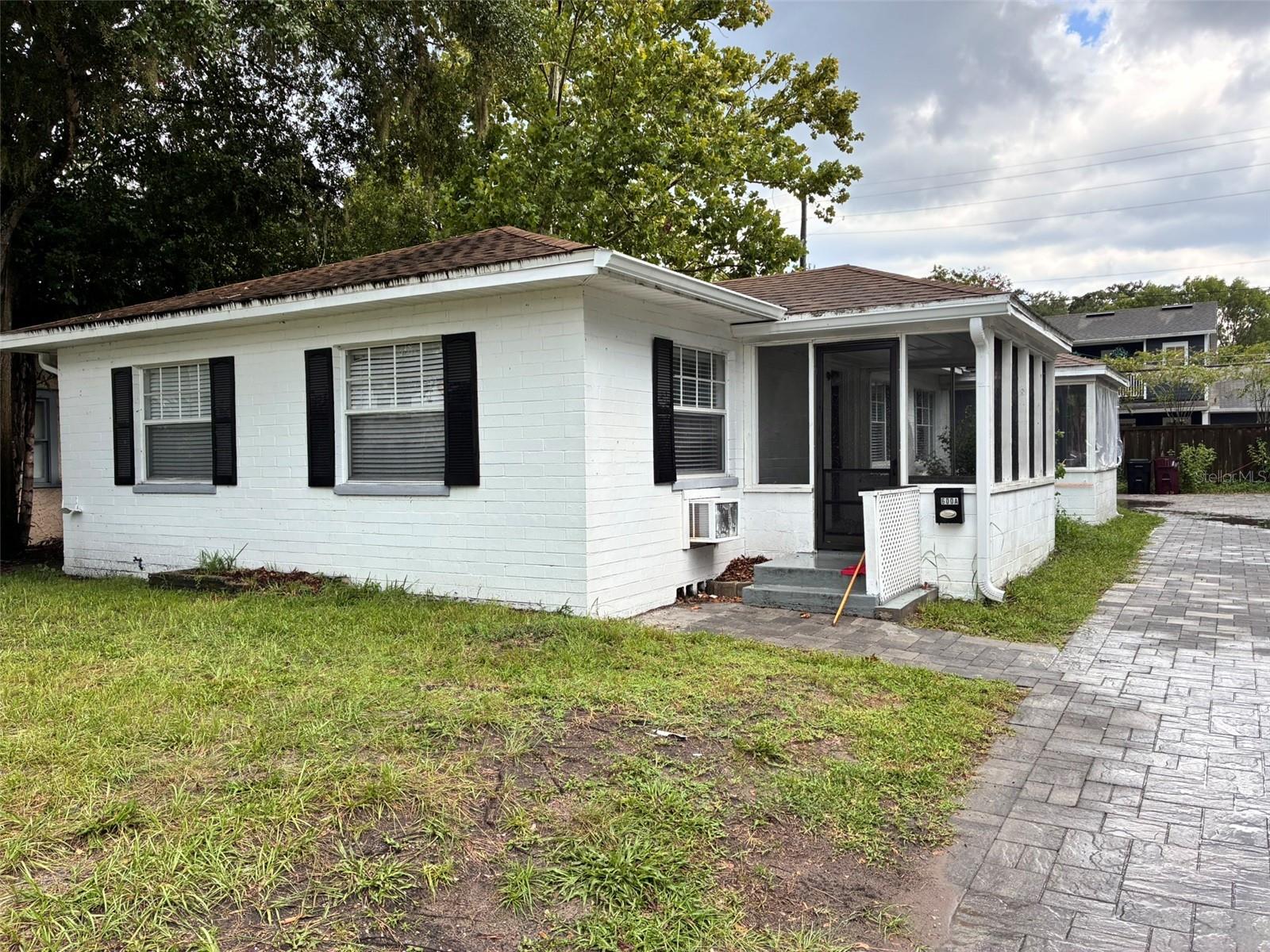 Mid Century Modern duplex in the heart of College park. Are you looking for a great place to live located withing walking distance to downtown college Park? Then look no further. This 2 bedroom 1 bath duplex features vintage wood flooring, updated kitchen with granite countertops and stainless steel appliances. Enjoy you own private covered parking space as well.