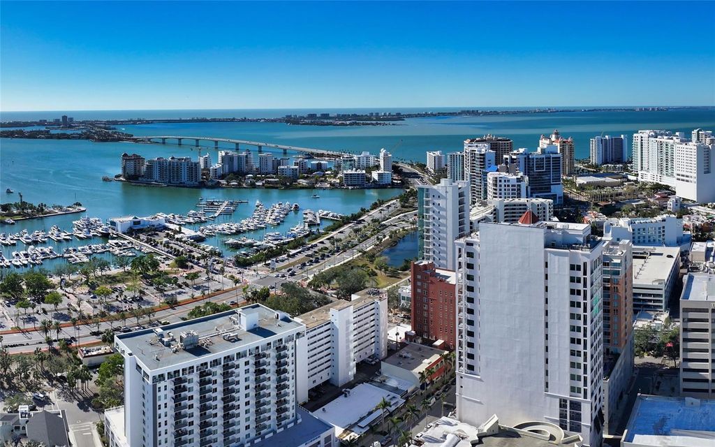 Photo of 33 S Palm Avenue #1601, Sarasota, FL 34236 (MLS # A4659041)