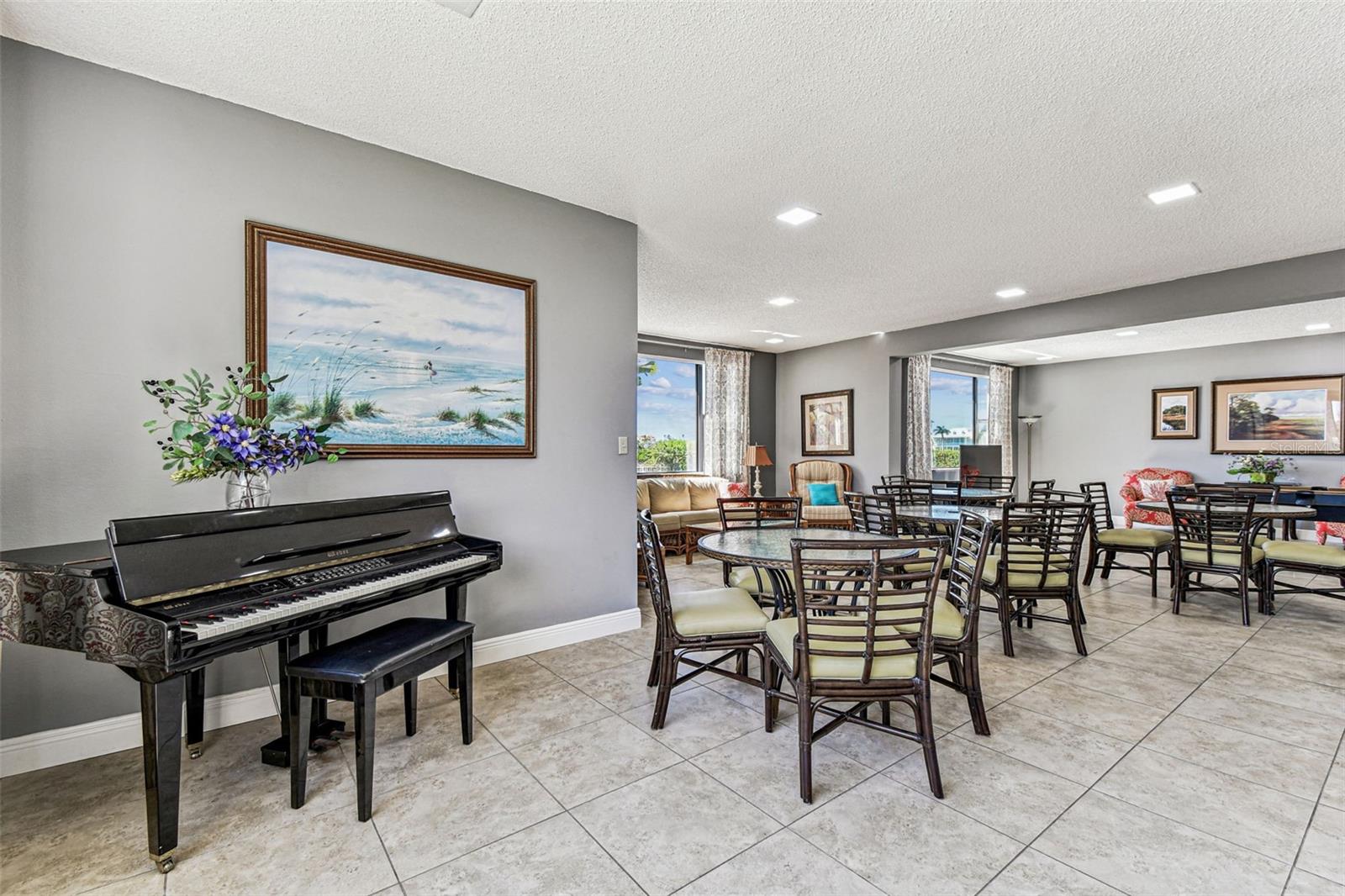 SEA ISLAND SOUTH 4 CONDO - Residential