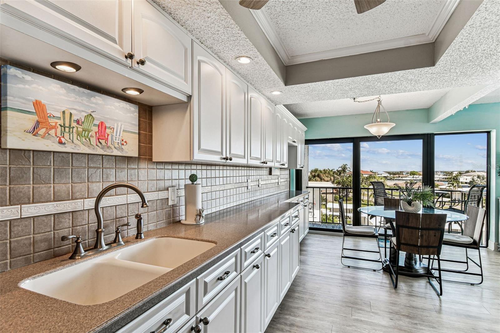 SEA ISLAND SOUTH 4 CONDO - Residential