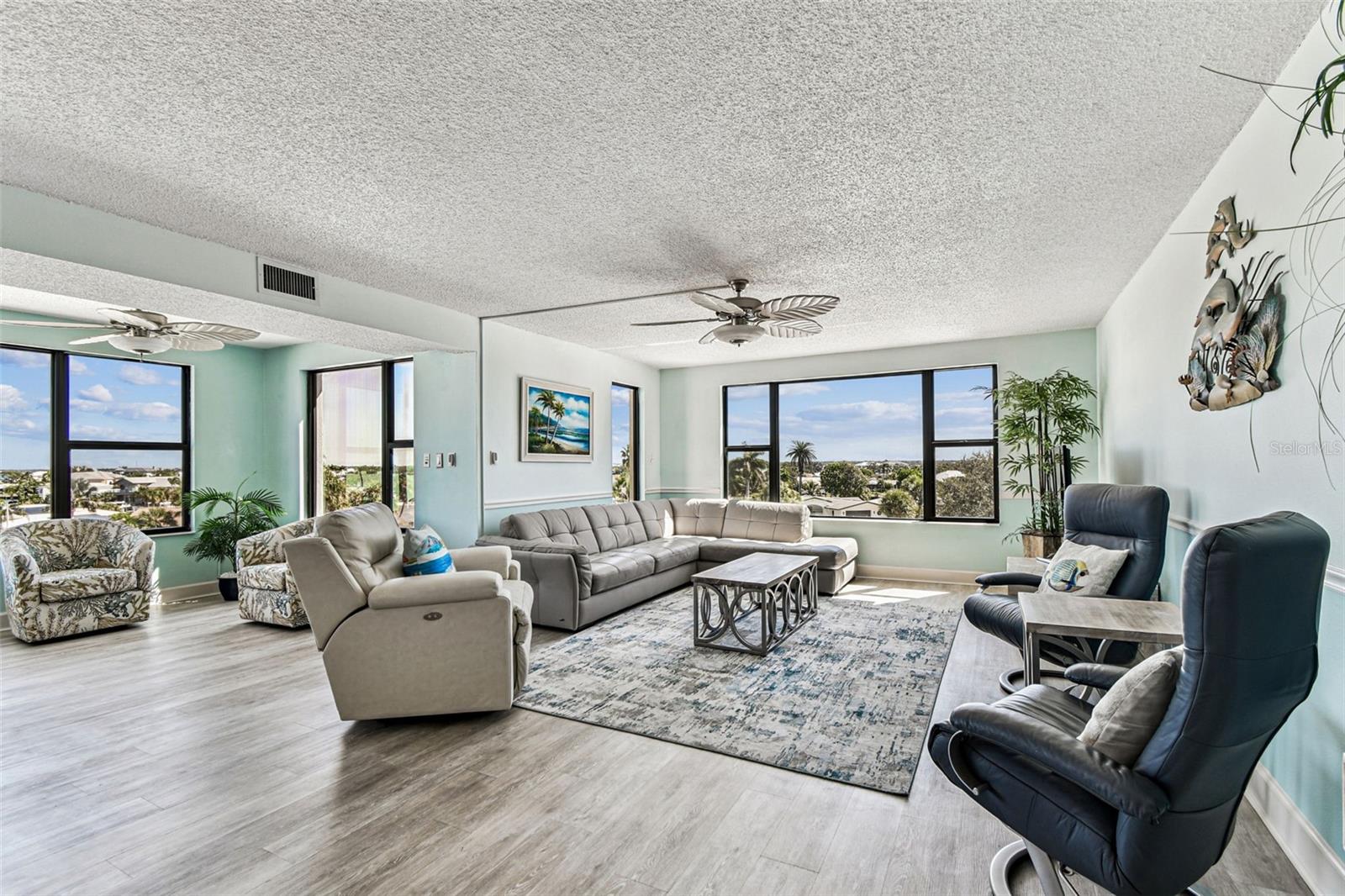 SEA ISLAND SOUTH 4 CONDO - Residential