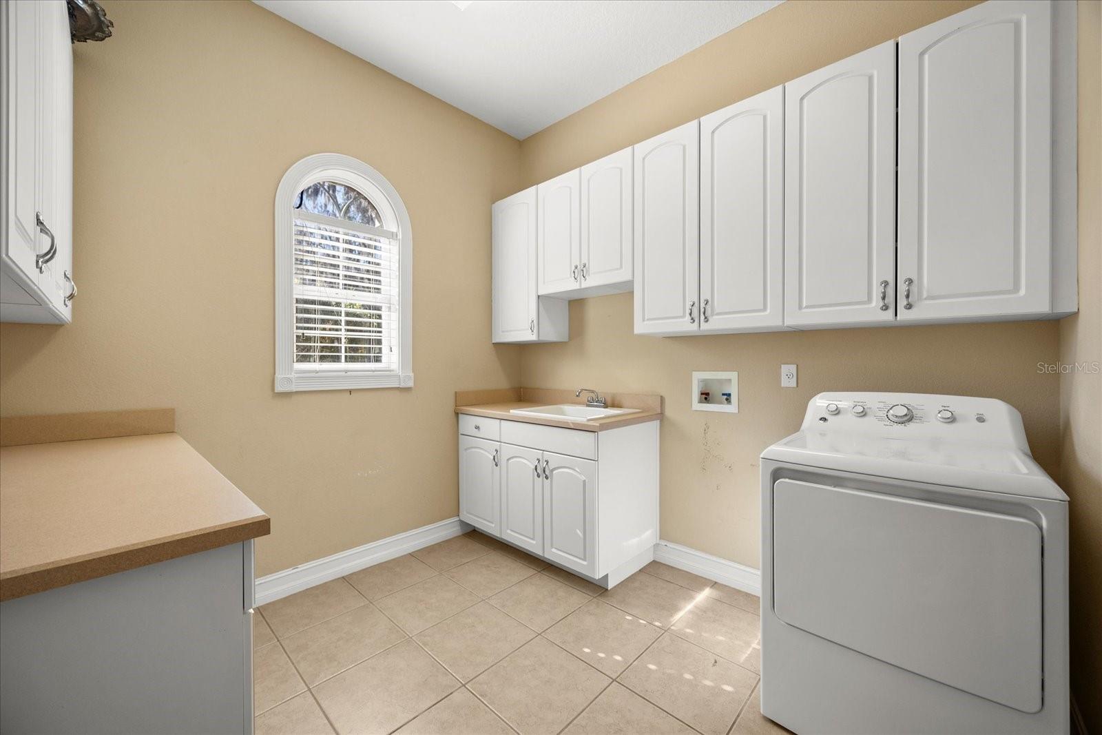 INDIAN MOUND VILLAGE - Residential