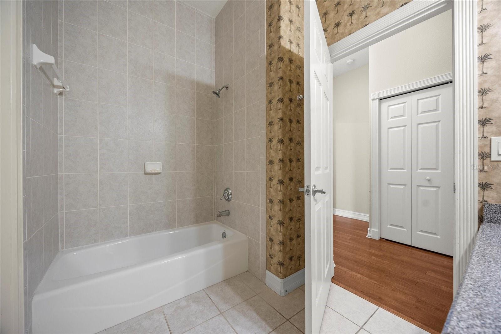 INDIAN MOUND VILLAGE - Residential