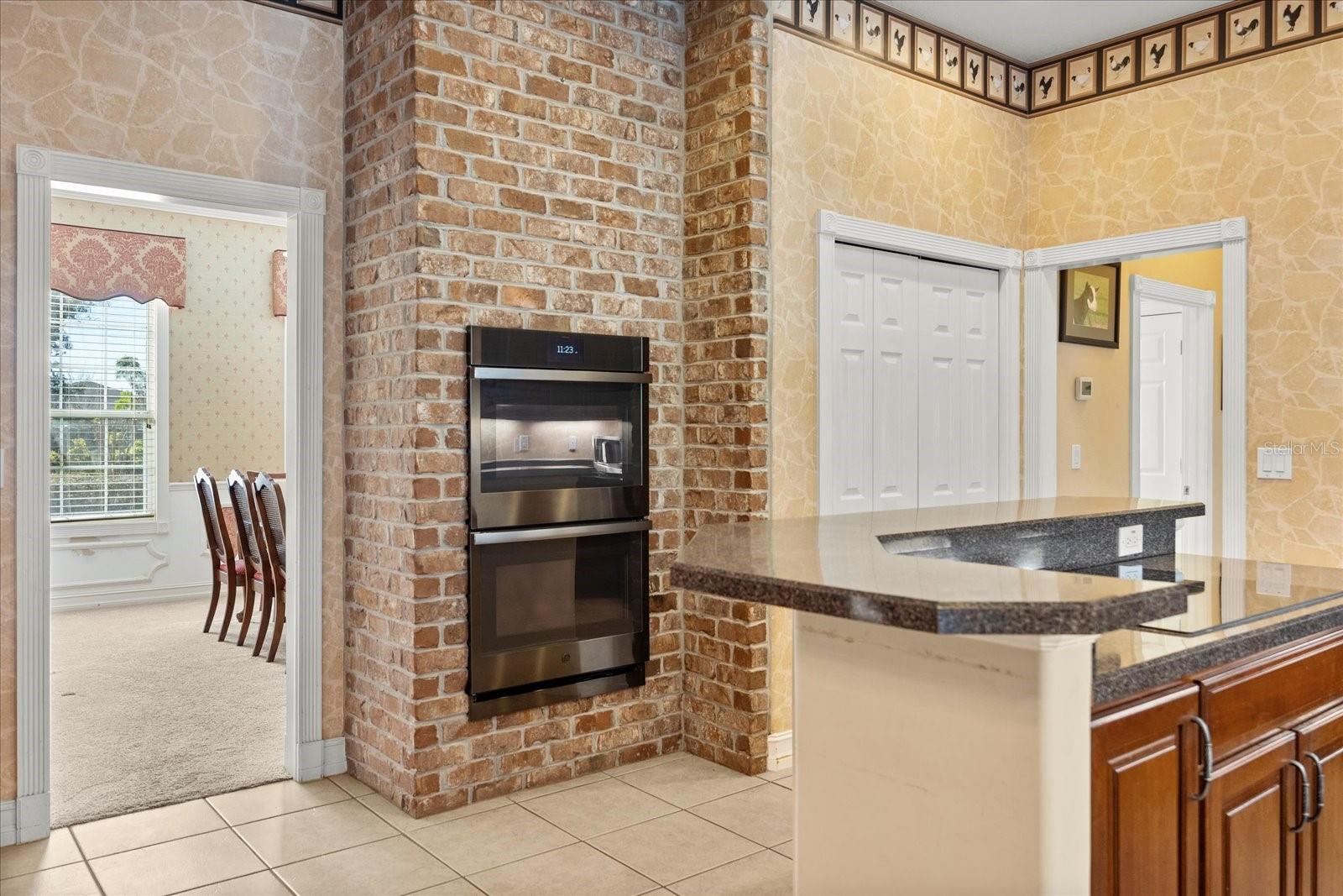 INDIAN MOUND VILLAGE - Residential