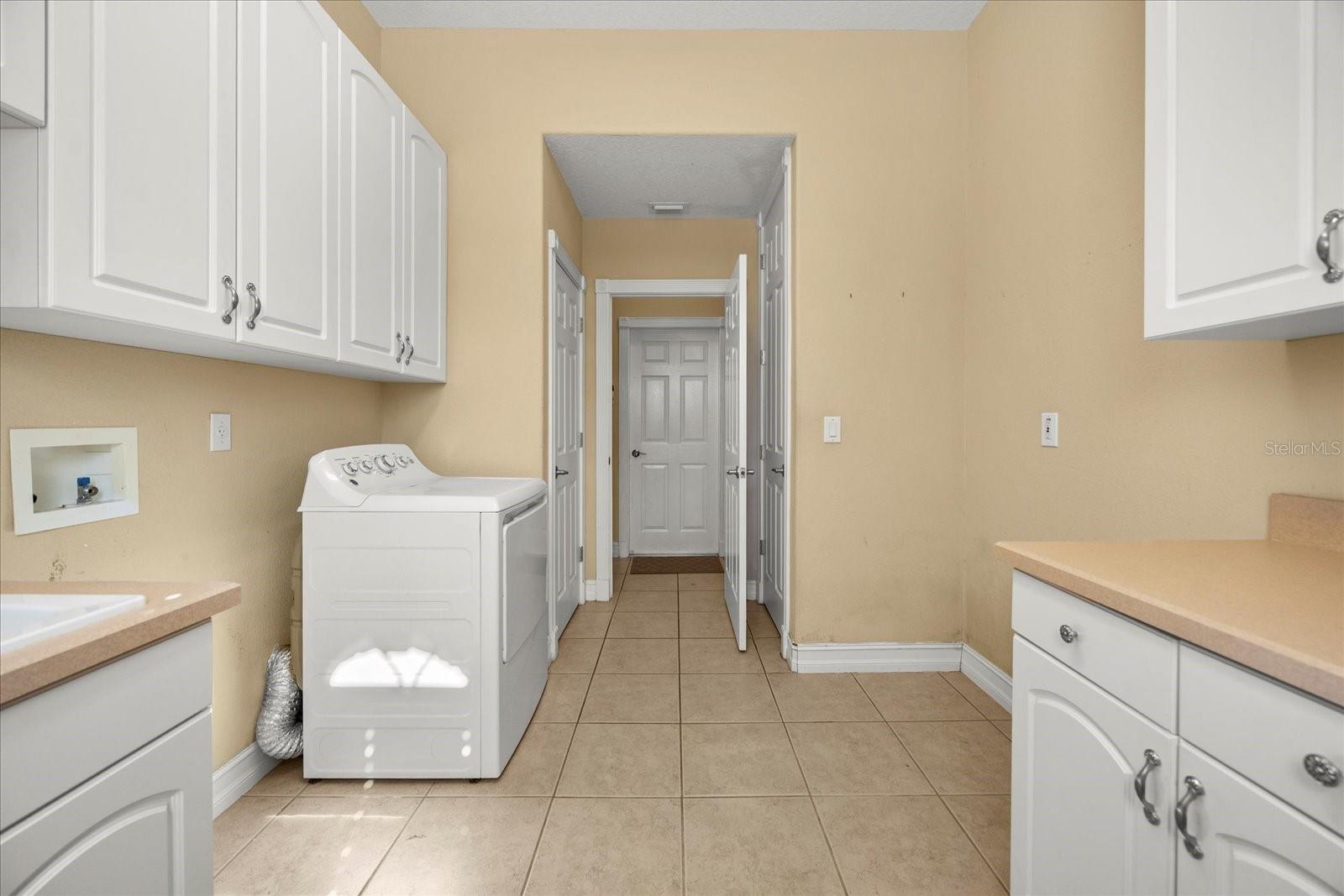 INDIAN MOUND VILLAGE - Residential