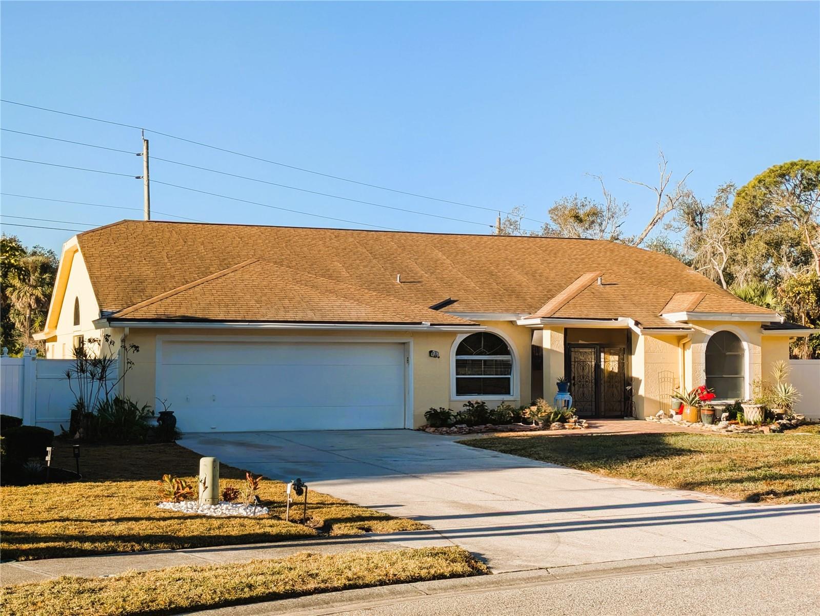 PALM WEST - Residential