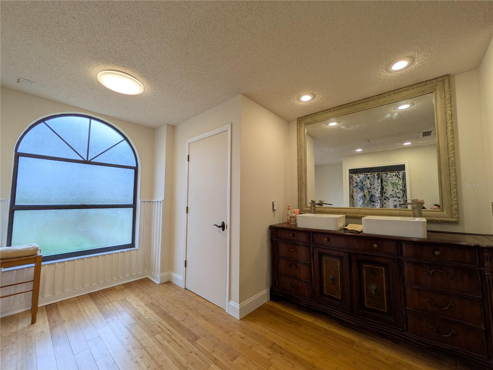 PALM WEST - Residential