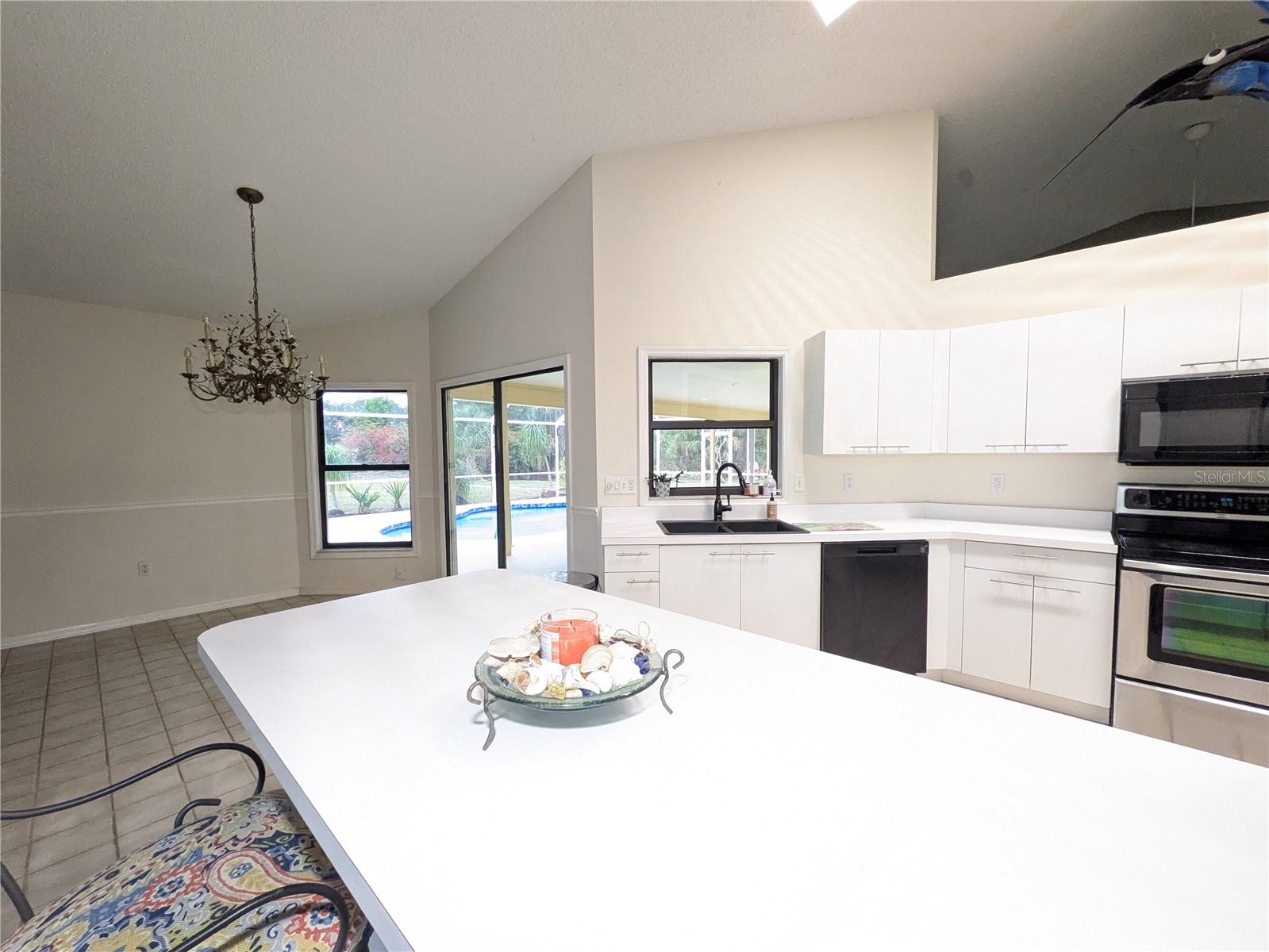 PALM WEST - Residential