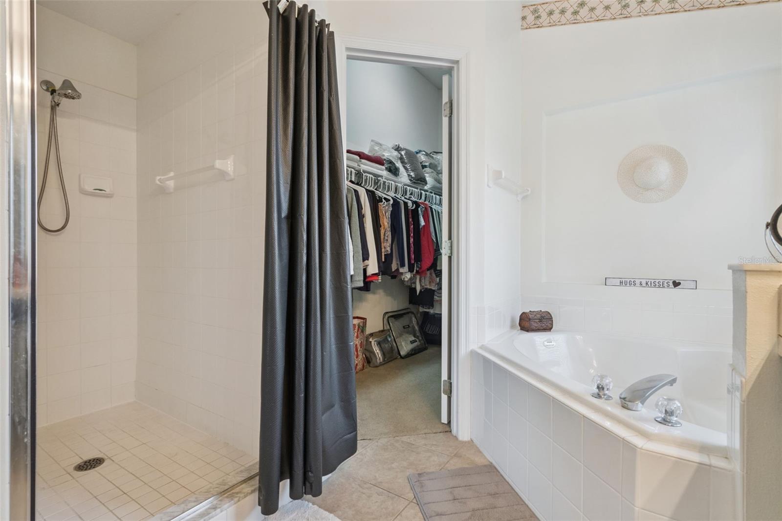 KOKOMO BAY PH 02 - Residential