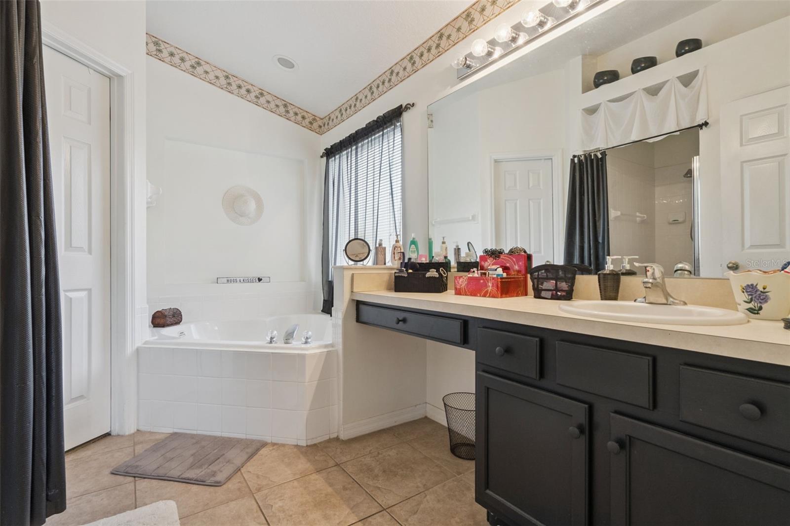 KOKOMO BAY PH 02 - Residential