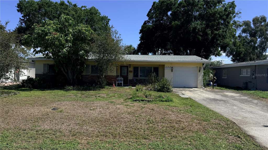 Photo of 4415 W Paul Avenue, Tampa, FL 33611 (MLS # TB8528510)