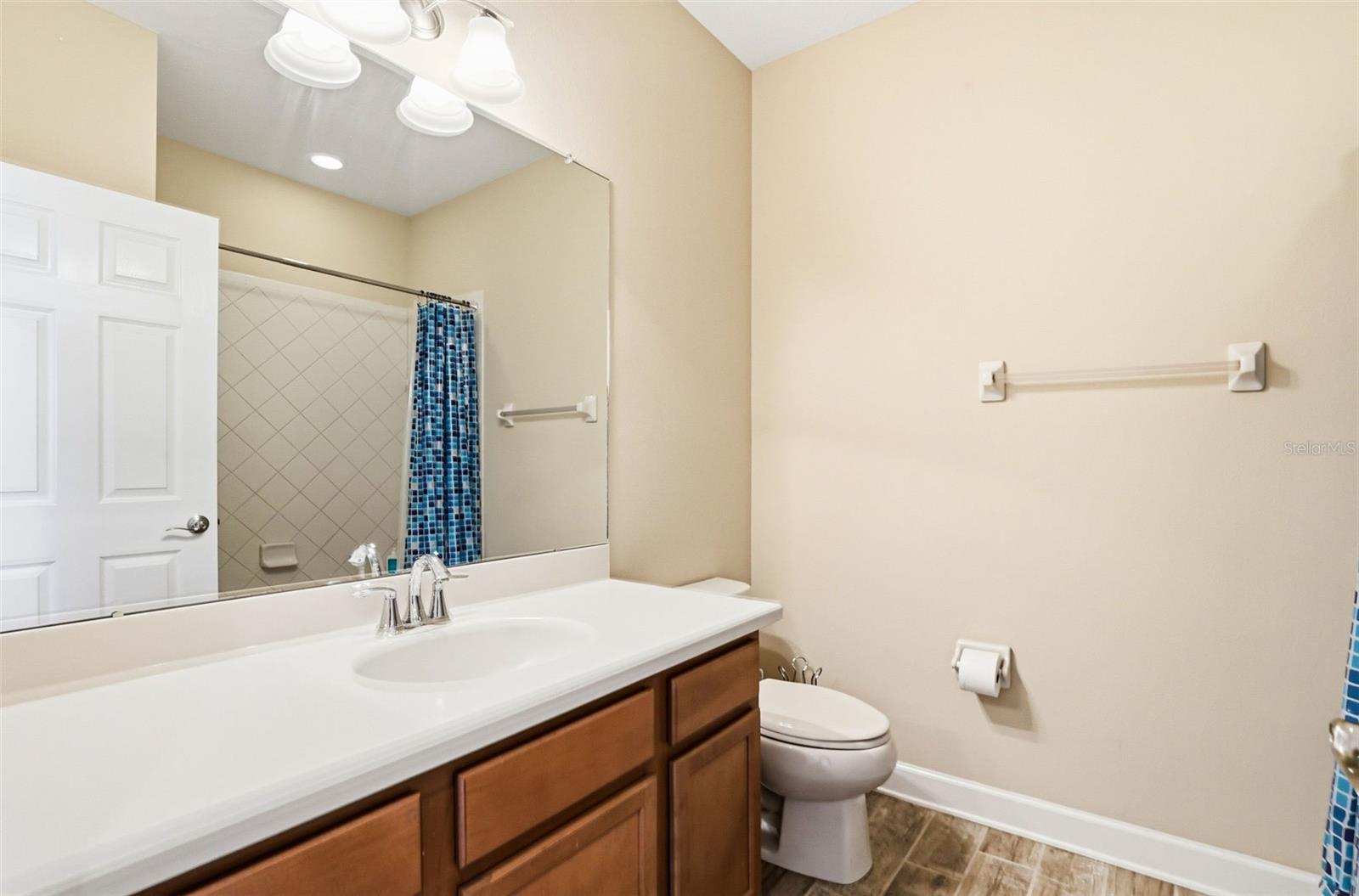 RIVER BEND - Residential