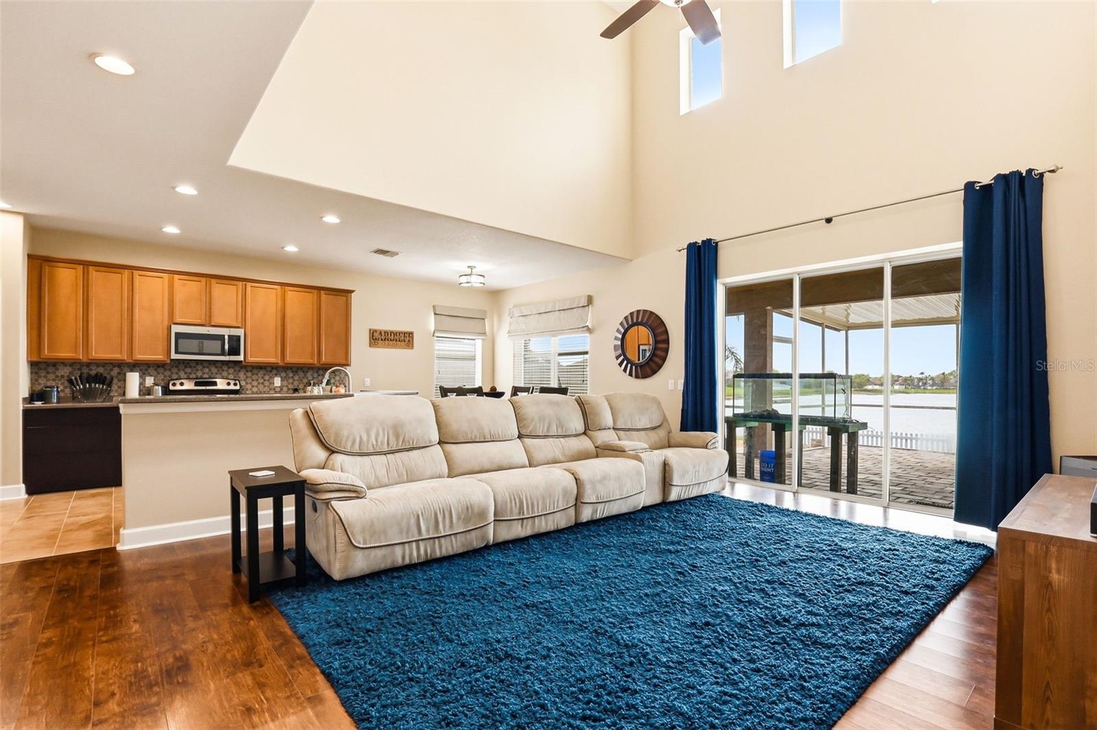 RIVER BEND - Residential