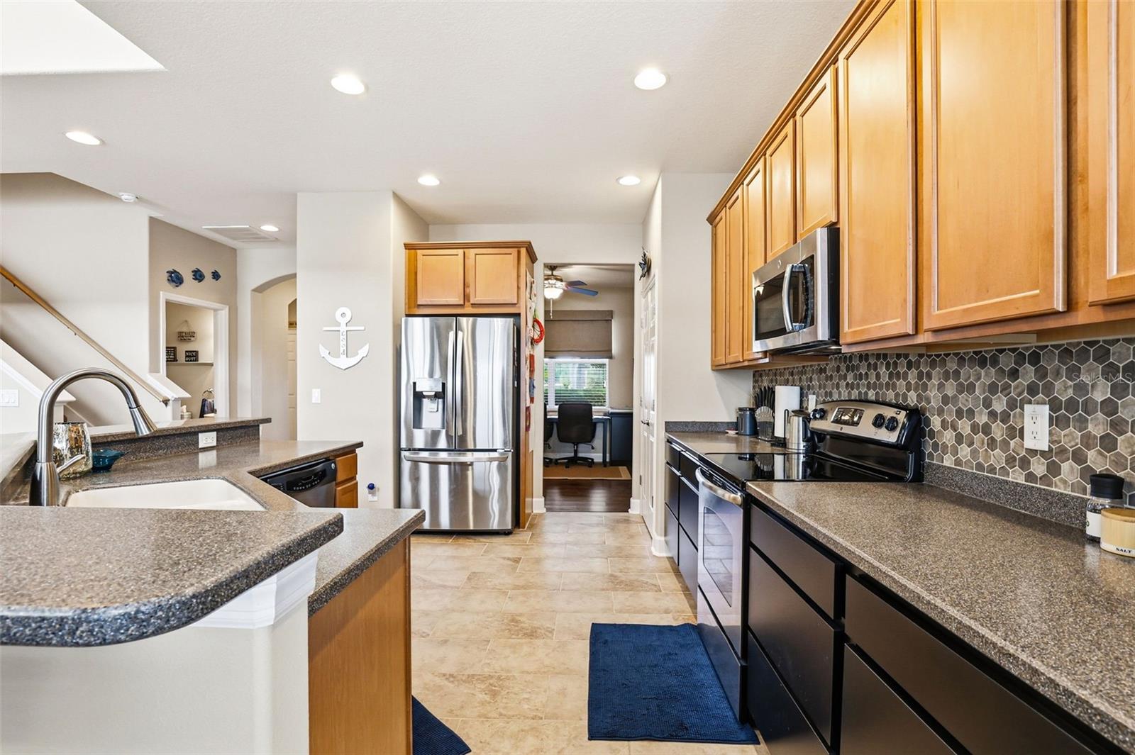 RIVER BEND - Residential