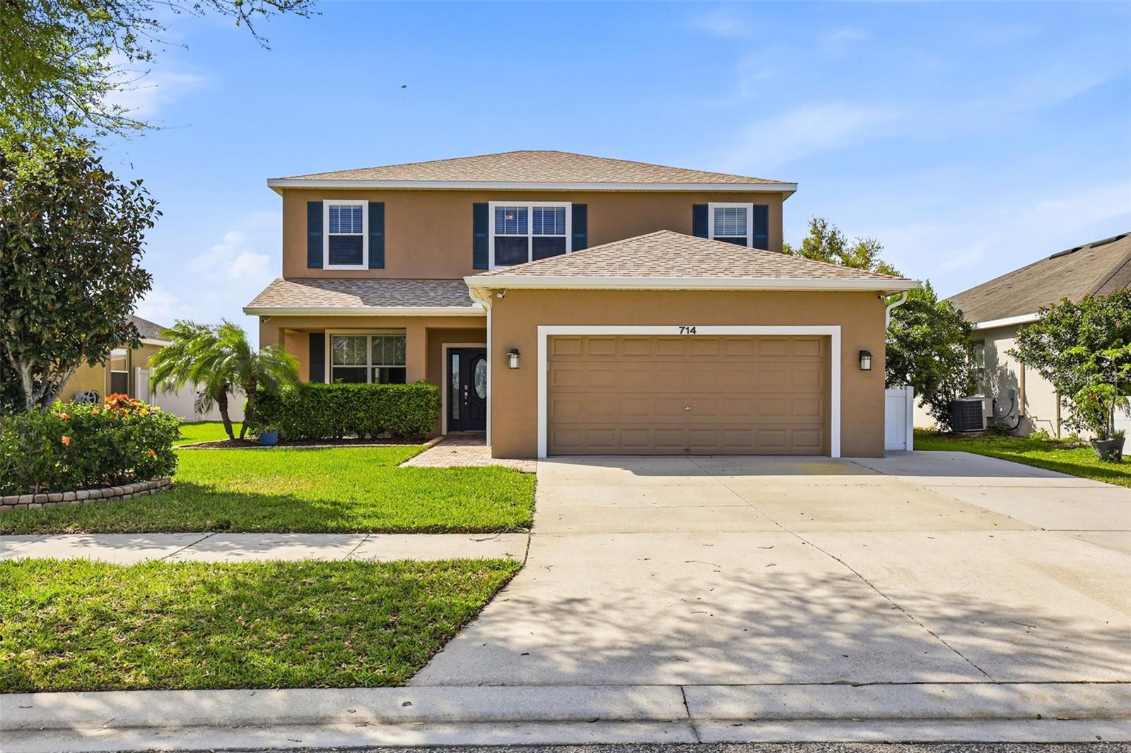 RIVER BEND - Residential