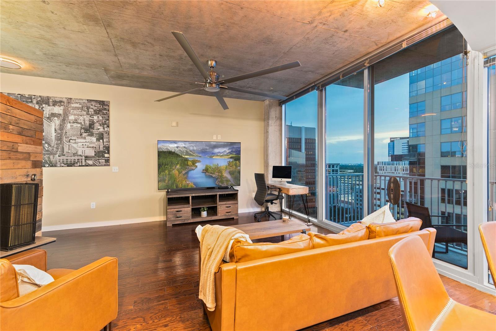 155 S COURT AVENUE 1608