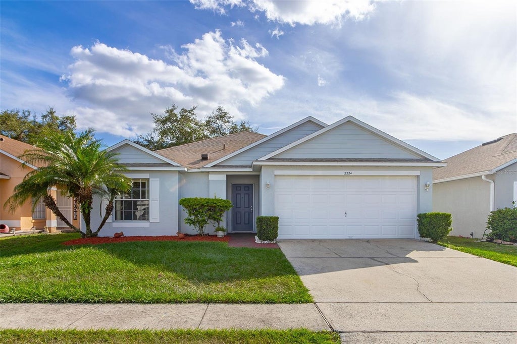 Photo of 2224 Mallard Creek Circle, Kissimmee, FL 34743 (MLS # S5156532)