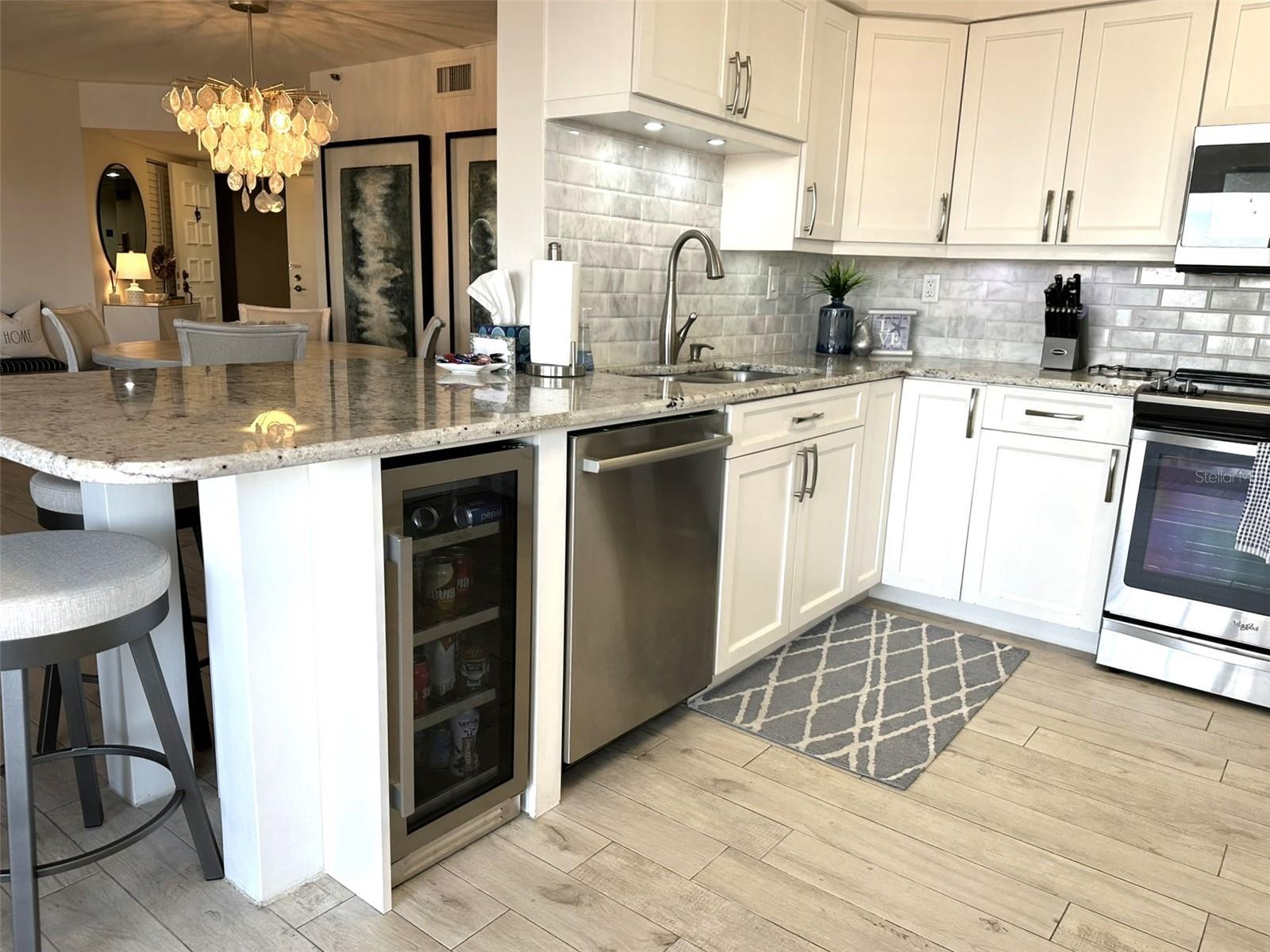 BAHIA SHORES CONDO - Residential Lease