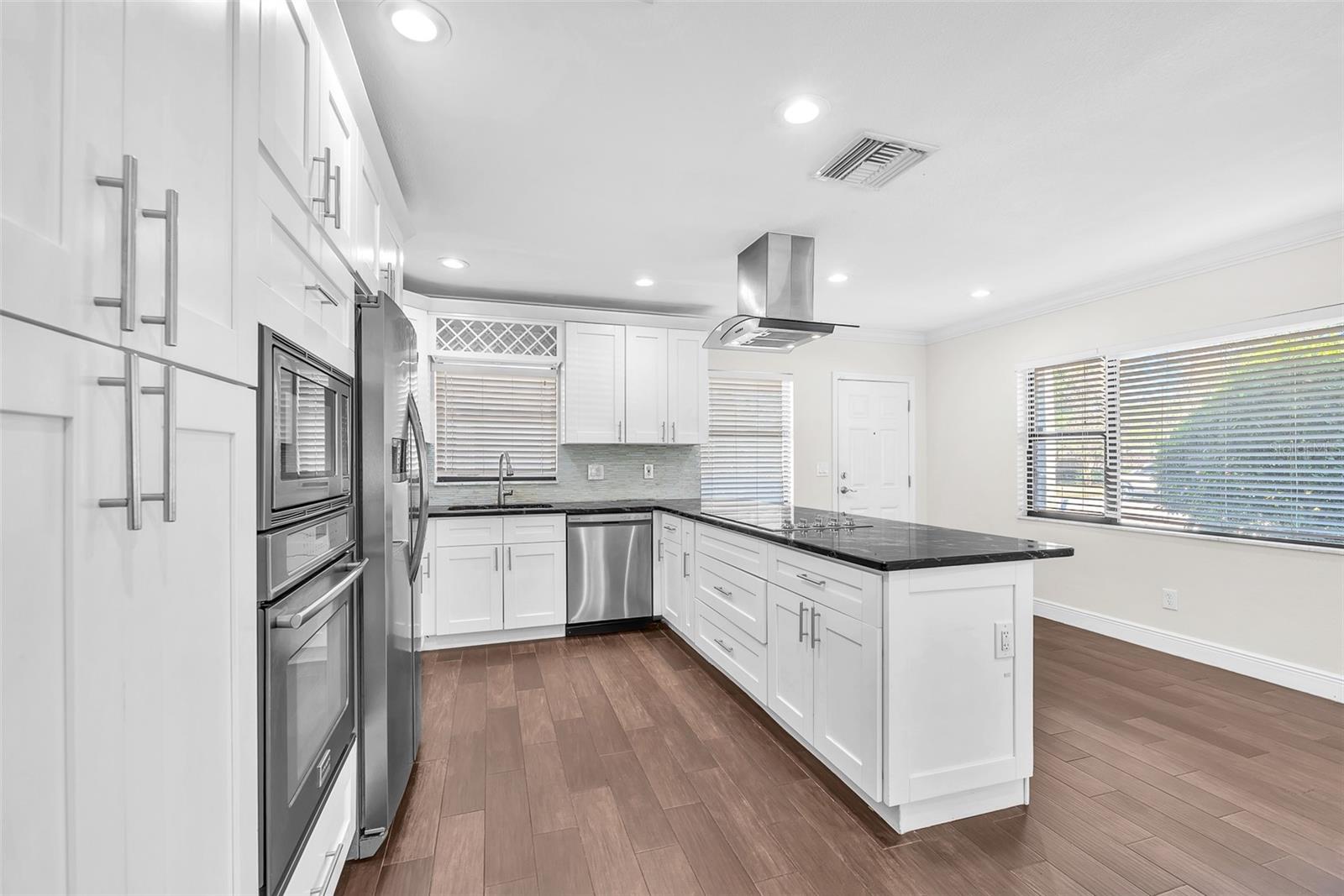 GLENNOAKS REV SUB - Residential Lease