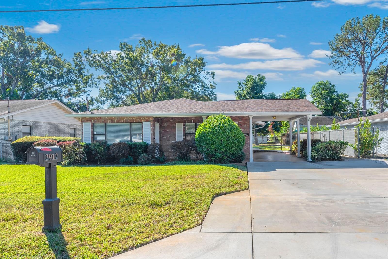 GLENNOAKS REV SUB - Residential Lease