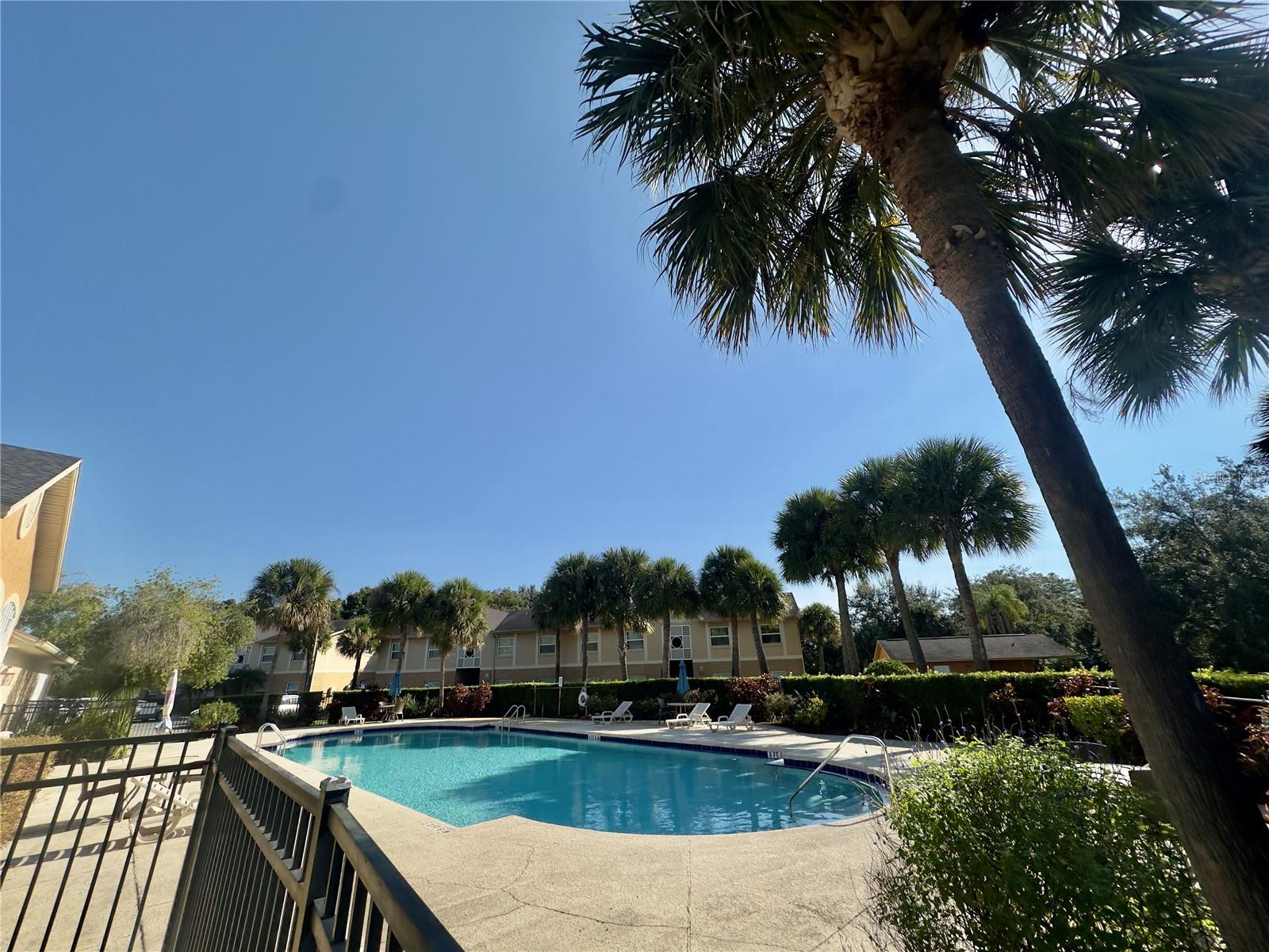 HAWTHORNE VILLAGE - Residential