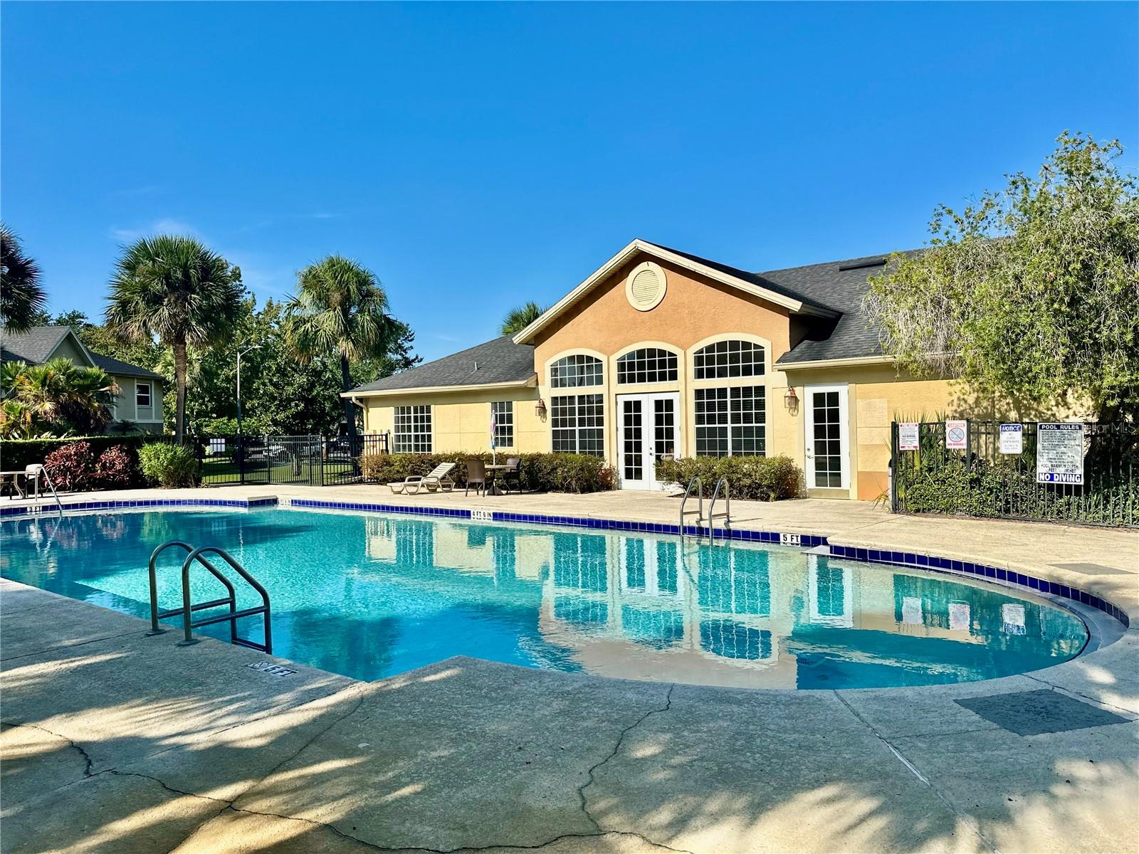 HAWTHORNE VILLAGE - Residential