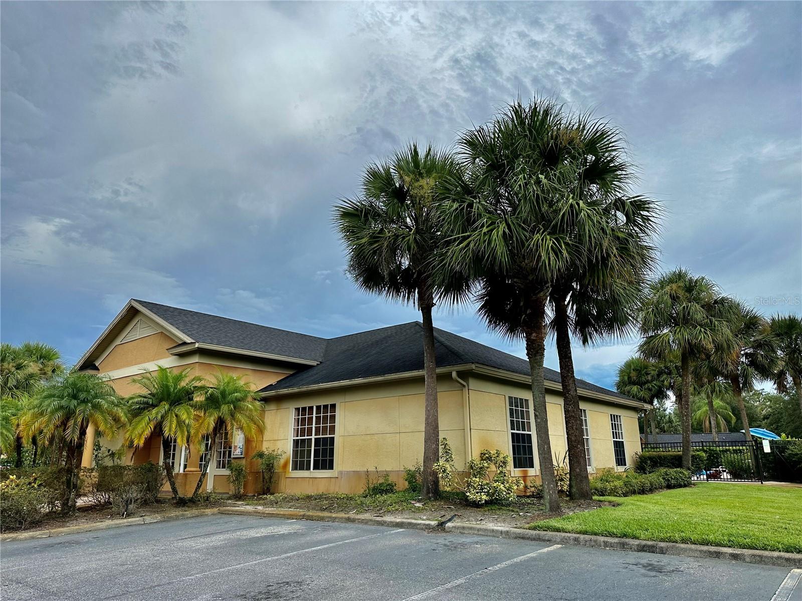 HAWTHORNE VILLAGE - Residential