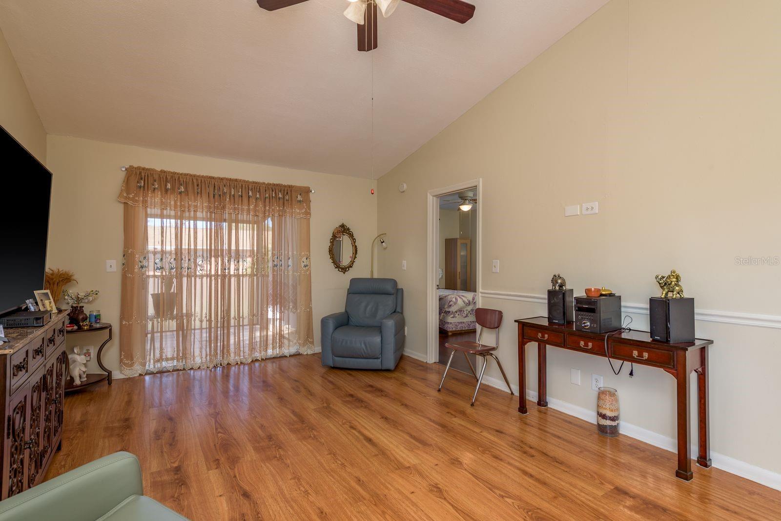 DRUID OAKS CONDO - Residential