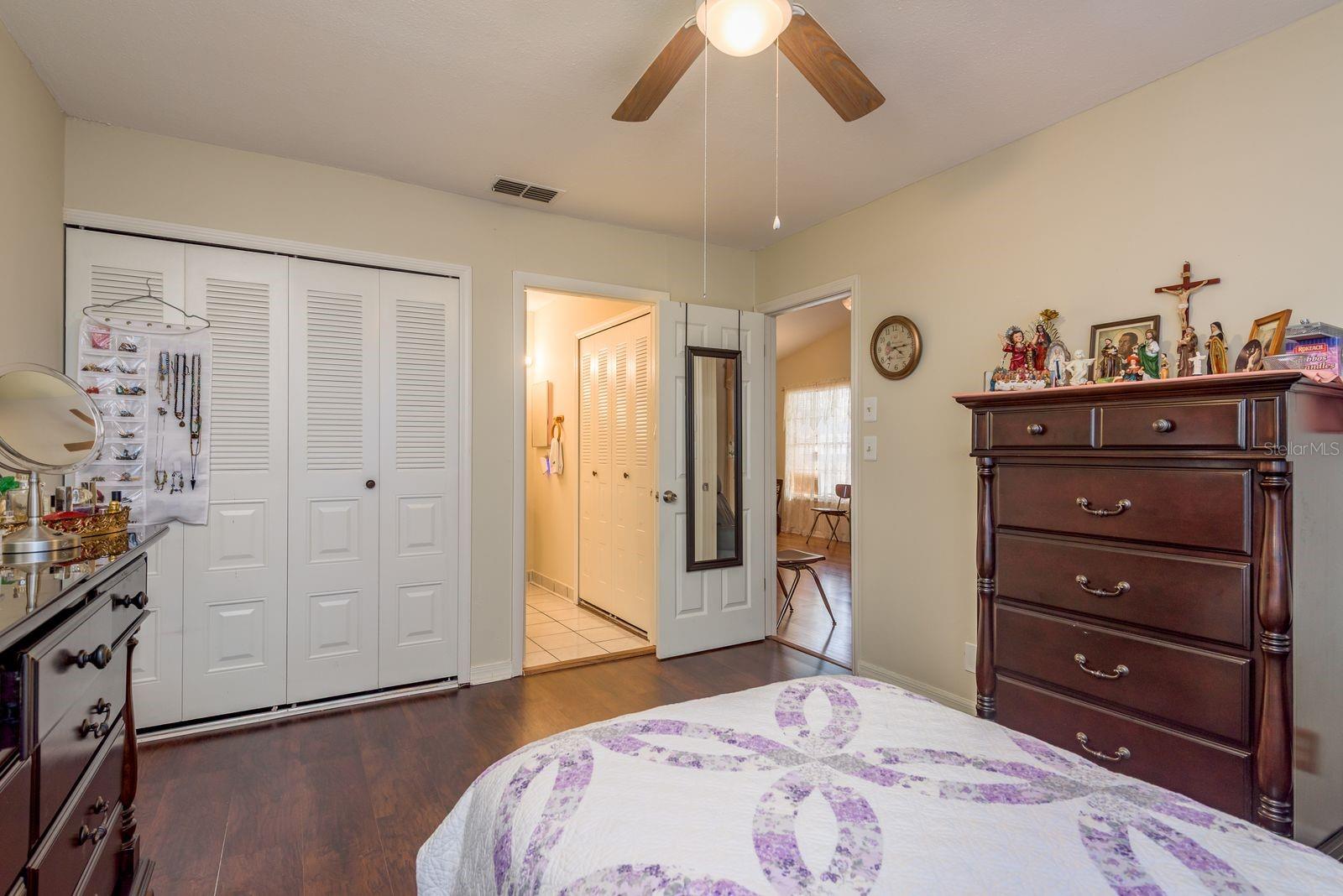 DRUID OAKS CONDO - Residential