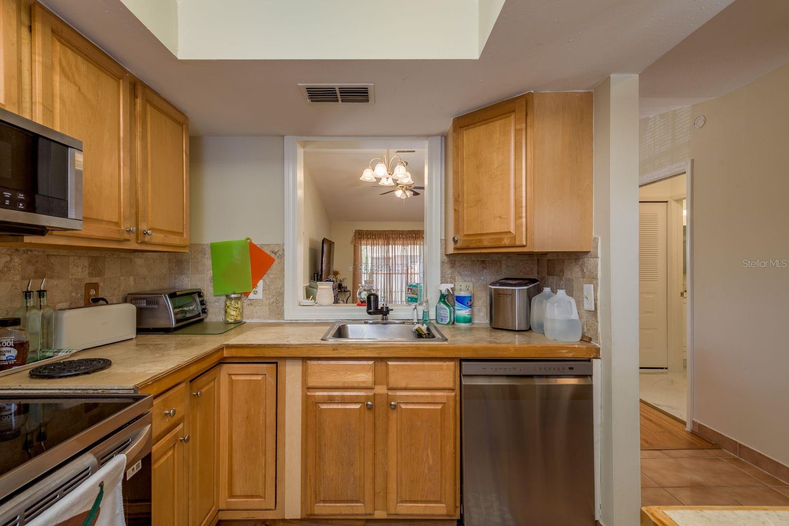 DRUID OAKS CONDO - Residential