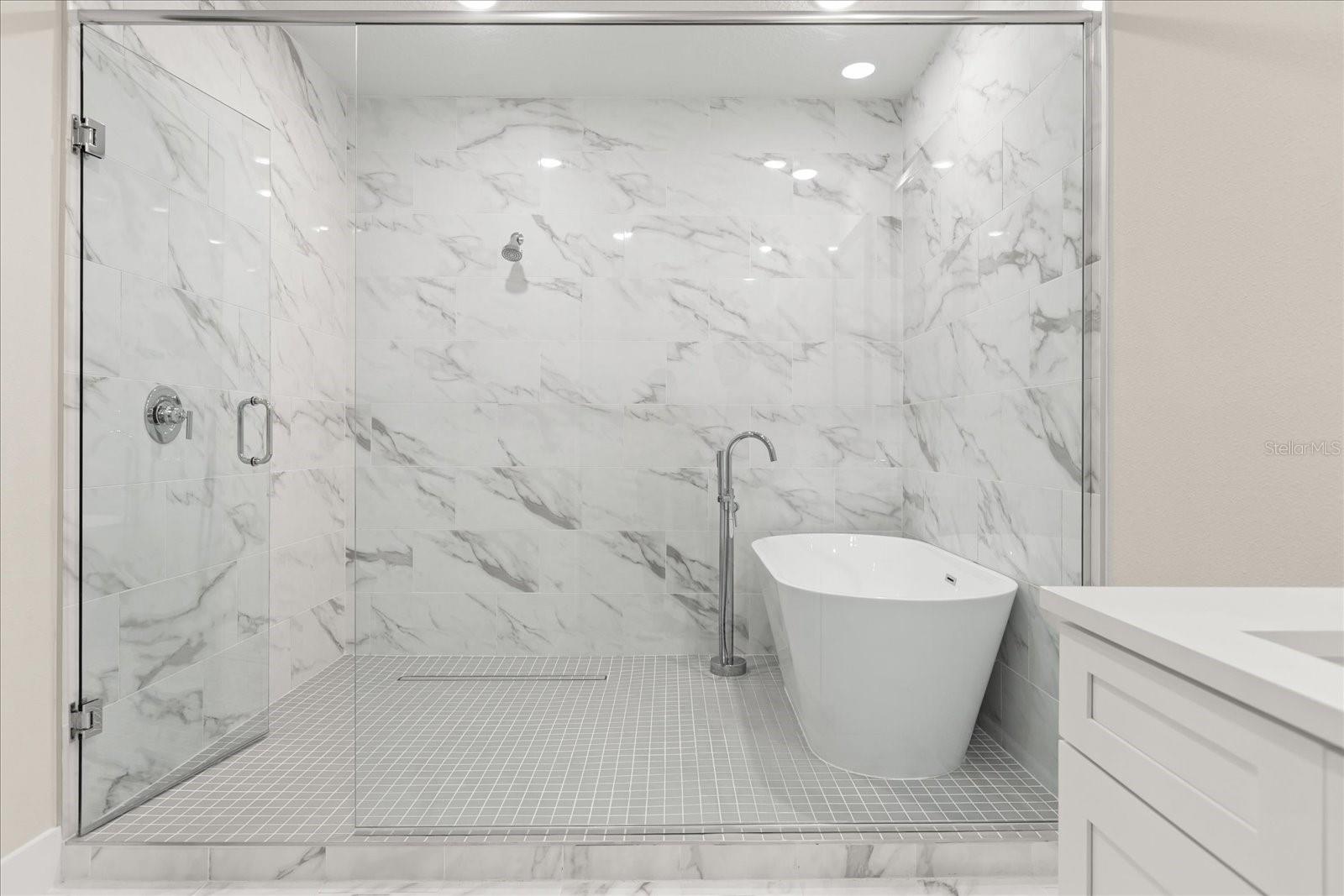 BELLA COLLINA WEST SUB - Residential