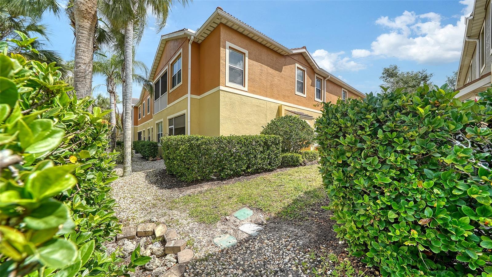 7983 LIMESTONE LANE 14-201