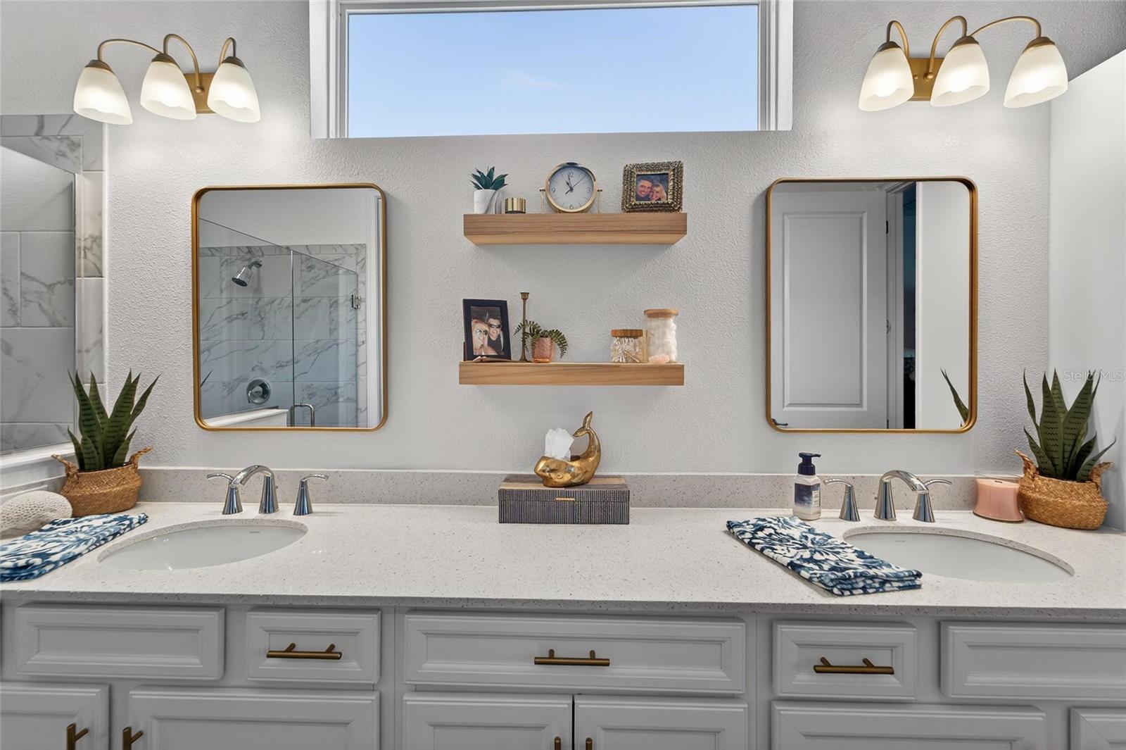 MIRABAY PARCELS 21 & 23 - Residential