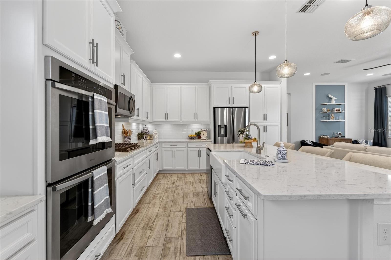 MIRABAY PARCELS 21 & 23 - Residential