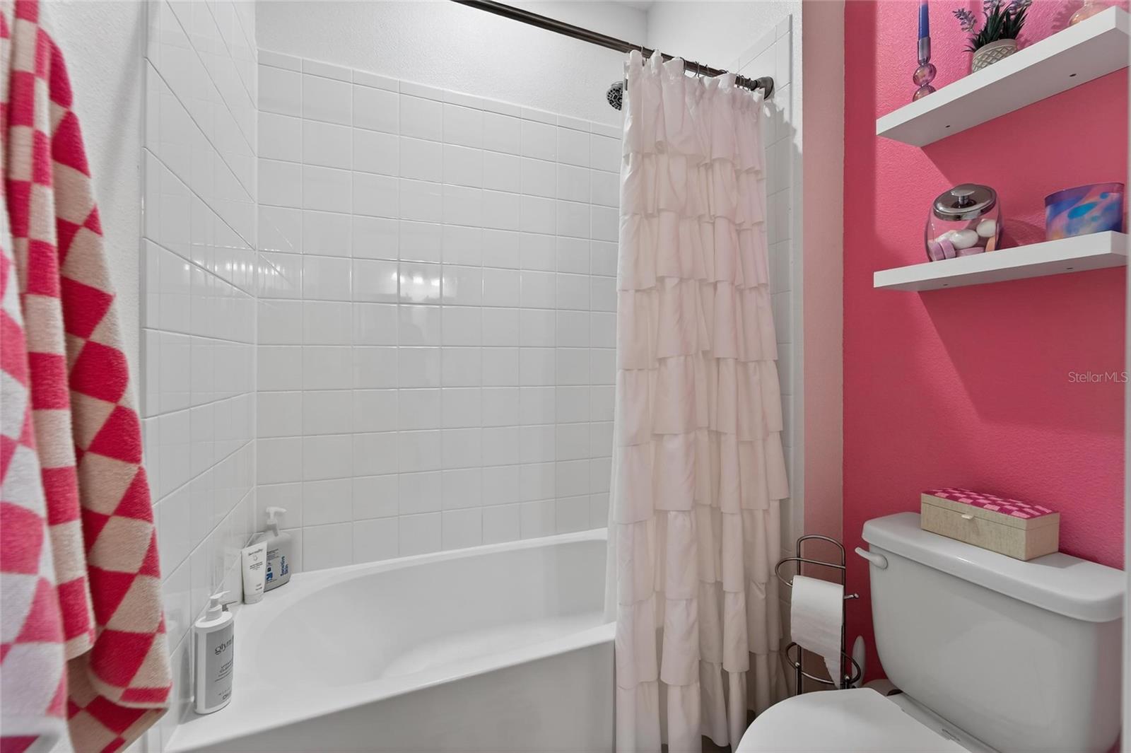 MIRABAY PARCELS 21 & 23 - Residential