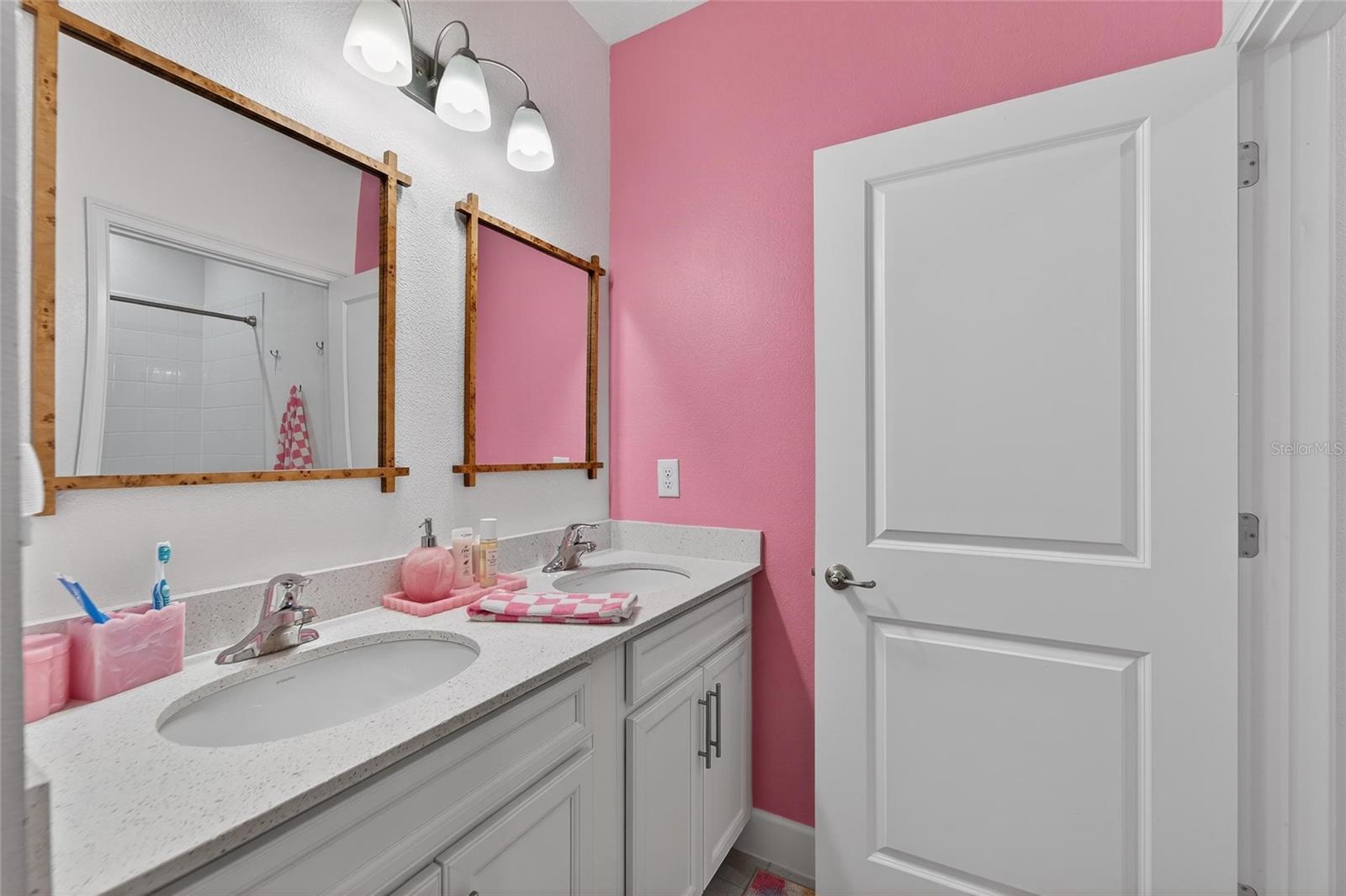 MIRABAY PARCELS 21 & 23 - Residential