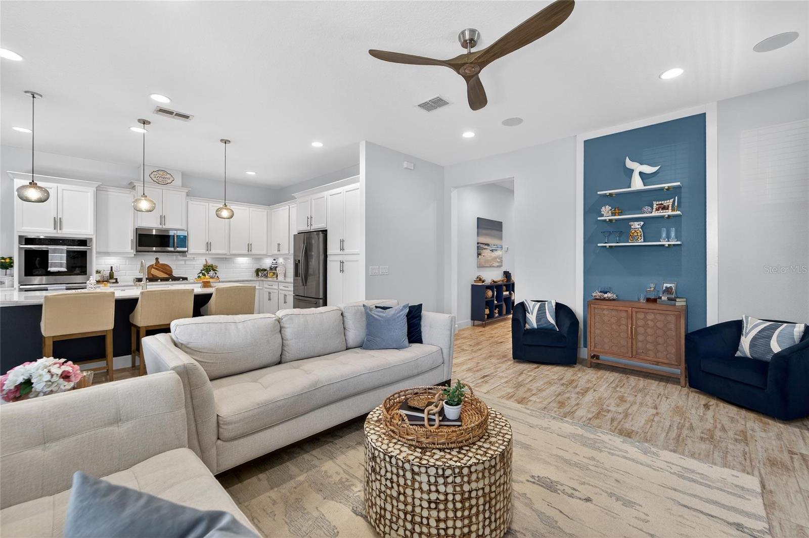 MIRABAY PARCELS 21 & 23 - Residential