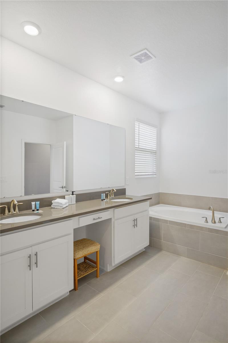 STONEYBROOK SOUTH NORTH PARCEL PH 3 - Residential